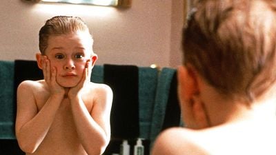 Imagem da notícia Esqueceram de Mim: Os pais de Macaulay Culkin no filme eram BEM mais ricos do que você imaginava – e a resposta está na casa