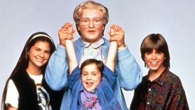 31 anos depois, os filhos de Robin Williams em Uma Babá Quase Perfeita se reúnem no mesmo local onde o lendário filme foi filmado