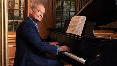 Imagem da notícia Uma das melhores sitcoms de todos os tempos terá continuação depois de 19 anos – e a data de início finalmente é revelada