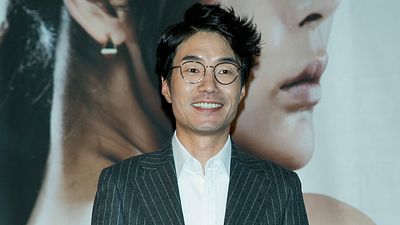 Imagem da notícia Morre Song Young-kyu, ator coreano de Hwarang e A Lenda do Nove Caudas, aos 55 anos