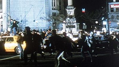 Imagem da notícia Viagem no tempo e terror do espaço: Este filme dos anos 80 que todos conhecem seria MUITO diferente na versão original, mas diretor barrou