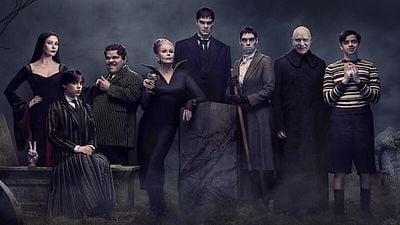 Imagem da notícia Esta atriz de Wandinha está no elenco de duas obras-primas de Tim Burton e você provavelmente não sabe