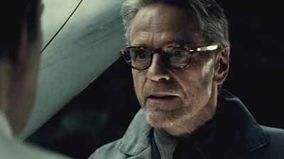 Imagem da notícia "Nós nos odiamos por muito tempo": Há 40 anos, Jeremy Irons levou um tempo para se dar bem com essa outra lenda do cinema