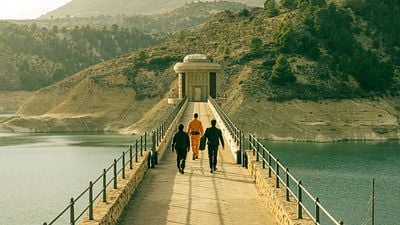 Imagem da notícia A nova série mais esperada da Netflix é uma ficção científica dos mesmos criadores de La Casa de Papel com estrelas do cinema