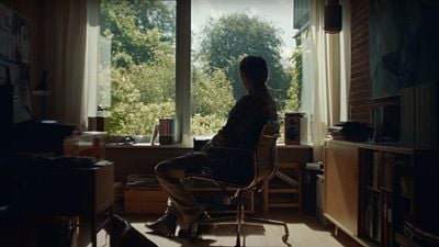 Imagem da notícia "Qual é a dificuldade dos estadunidenses em ler legenda?": Filme vencedor do Oscar vai ganhar remake americano após quatro anos de estreia