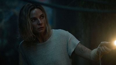 Imagem da notícia “Compre os livros, mas não os leia”: O criador de Silo não está preocupado em ser totalmente fiel ao material que adapta