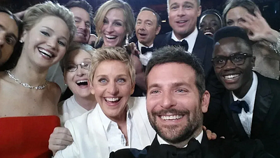 Imagem da notícia A selfie do Oscar aconteceu há 12 anos: 8 momentos icônicos da premiação que você não lembrava