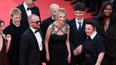 Imagem da notícia Enquanto Tom Cruise brilha em Cannes, outro ator é banido do tapete vermelho do festival (por justa causa)