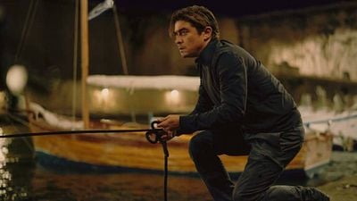 Imagem da notícia Suspense com estrelas de John Wick e Peaky Blinders está bombando na Netflix - e é pura tensão!