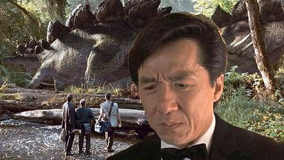Imagem da notícia "Quero andar com dinossauros!": Jackie Chan implorou a Steven Spielberg por um papel – mas diretor recusou friamente o astro de ação!