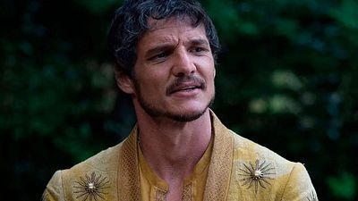 Imagem da notícia Pedro Pascal era garçom antes de se tornar ator, mas foi demitido "umas 10 vezes"
