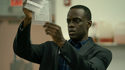 Imagem da notícia Na Netflix: Thriller sombrio com atmosfera perturbadora, conspirações e um final que deixa você sem palavras