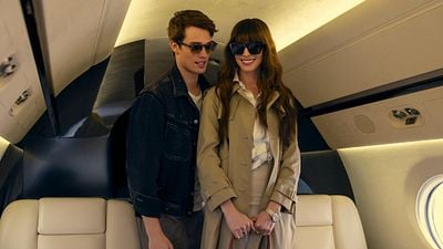 Imagem da notícia Nicholas Galitzine, de He-Man, vive romance quente com Anne Hathaway neste filme disponível no streaming