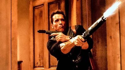Imagem da notícia O último grande filme de ação de Arnold Schwarzenegger: O público se voltou contra ele há 30 anos, marcando o início de seu declínio em Hollywood