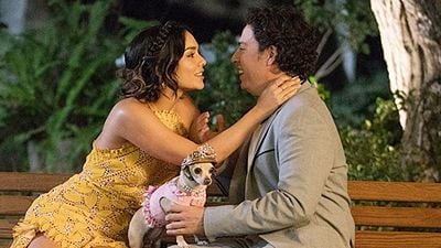 Imagem da notícia Sessão da Tarde: Qual filme vai passar na Globo hoje, quinta-feira (23/10)? Comédia traz estrela de High School Musical e muitos cães