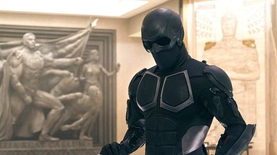 Imagem da notícia The Boys: Black Noir volta na 4ª temporada? Personagem teve uma morte sangrenta nos episódios anteriores