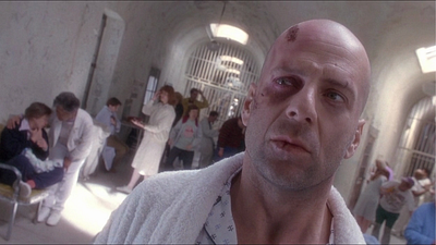 Imagem da notícia "Eu não era muito fã de Bruce Willis": Por que o diretor de Os 12 Macacos relutou em trabalhar com o astro de ação?