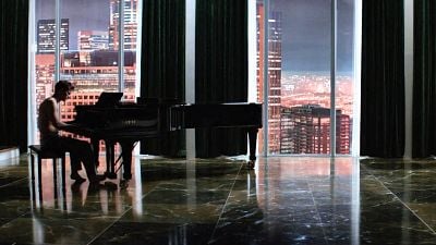 Imagem da notícia Este é o começo da trilogia mais chata da história: Levou 4,5 milhões de brasileiros ao cinema e arrecadou impressionantes 1,3 bilhão de dólares pelo mundo todo