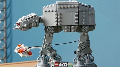 Imagem da notícia De Grogu à Millennium Falcon: 6 LEGOs de Star Wars em oferta para transformar sua estante