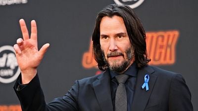 Imagem da notícia Nem John Wick, nem Matrix: A maior bilheteria de Keanu Reeves foi com um personagem completamente inesperado