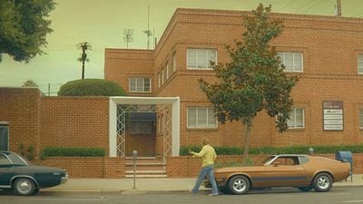 Imagem da notícia Brad Pitt + David Fincher + Quentin Tarantino: O trailer do thriller mais aguardado do ano acaba de ser lançado