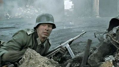 Imagem da notícia Um dos filmes de guerra de maior sucesso de todos os tempos: há 32 anos, atraiu 1,3 milhão de espectadores aos cinemas