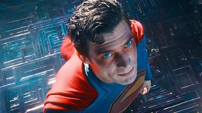 Imagem da notícia Após Superman, David Corenswet surge irreconhecível para seu novo filme biográfico: Produção será focada em astro do esporte