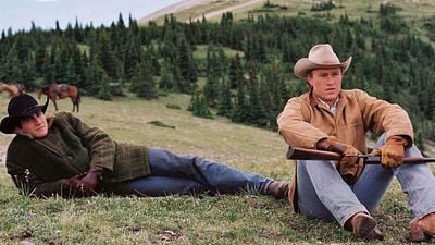 Imagem da notícia O Segredo de Brokeback Mountain era muito importante para Heath Ledger: Ator se recusou a apresentar o Oscar por ofensa ao filme