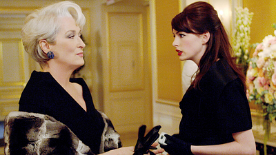 Imagem da notícia Esta estrela de Outlander apareceu em O Diabo Veste Prada, mas ninguém percebeu