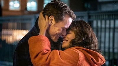Imagem da notícia Sessão da Tarde hoje (21/05): Filme O Amor Mandou Mensagem traz participação especial de uma das maiores cantoras do planeta