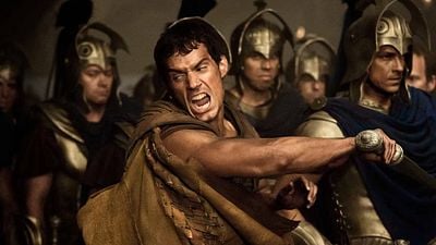 Imagem da notícia Carnificina épica de fantasia com Henry Cavill no streaming – imperdível para fãs de 300!
