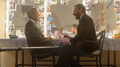 Imagem da notícia "Ele não é apenas um bom comediante": George Clooney não gosta quando tratam Adam Sandler como um ator inferior