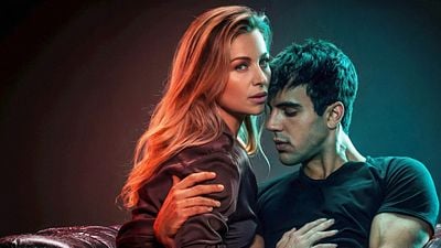 Imagem da notícia Desejo: Netflix aposta em thriller erótico mexicano que leva Elite para a vida adulta e alcança o Top 1 de filmes mais vistos