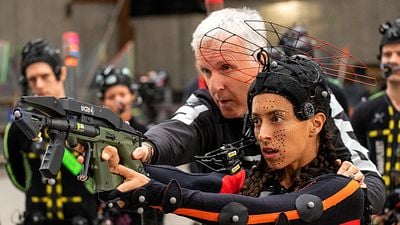 Imagem da notícia "2,3 bilhões de dólares provam que vocês estão errados": James Cameron rebate críticas ao 3D de Avatar: Fogo e Cinzas