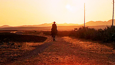 Imagem da notícia Para ver hoje à noite: Parte 2 da melhor trilogia de faroeste de todos os tempos foi criticada por seu sadismo na época de lançamento