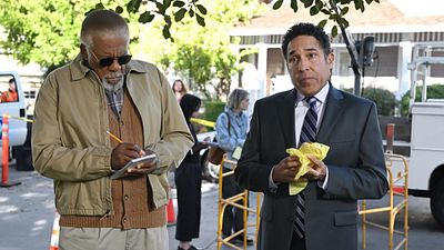 Imagem da notícia Renovado para 2ª temporada, spin-off de The Office finalmente ganha data e serviço de streaming no Brasil