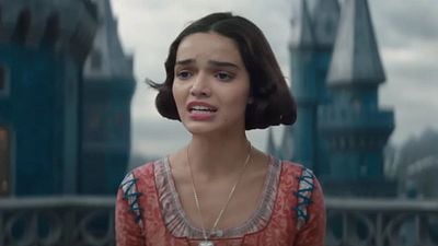Imagem da notícia Branca de Neve: Rachel Zegler precisou de um "guru" de redes sociais após declarações que desagradaram a Disney