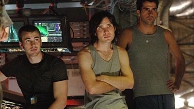 Imagem da notícia É uma ficção científica com Cillian Murphy e Chris Evans, mas fracassou nos cinemas: Filme subestimado quase foi uma trilogia