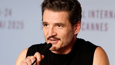 Imagem da notícia Nem Game of Thrones, nem The Last of Us: Essa foi a série de ficção científica que salvou a carreira de Pedro Pascal