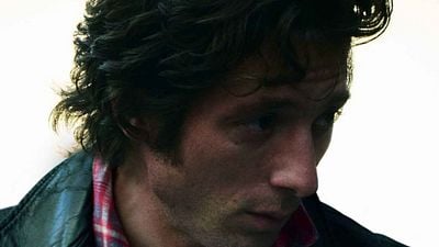 Imagem da notícia Jeremy Allen White se transforma em Bruce Springsteen: Assim fica o chef de O Urso na primeira imagem do filme biográfico Deliver Me From Nowhere