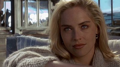 Imagem da notícia Sharon Stone foi rejeitada por Mel Gibson por ser "velha demais para atuar com ele", mesmo que ele tenha nascido 2 anos antes