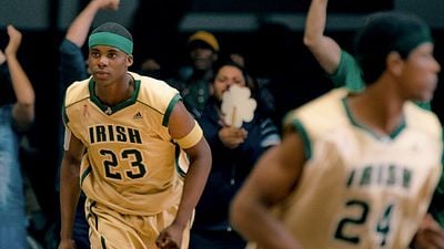 Imagem da notícia Sessão da Tarde hoje (26/01): Filme Shooting Stars - A Vida de Lebron James é inspirado em história real contada pelo astro do basquete