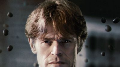 Imagem da notícia Lars von Trier sobre Willem Dafoe: "É grande demais e todos ficaram muito confusos quando viram"