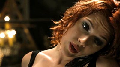 Imagem da notícia Os Vingadores: Scarlett Johansson mostra todo o seu talento em cena de luta