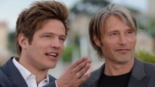 Imagem da notícia Diário de Cannes: Thomas Vinterberg arranca aplausos com The Hunt