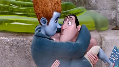 Imagem da notícia Os monstros só querem viver em paz no novo trailer de Hotel Transilvânia