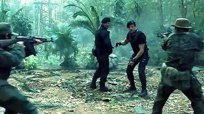 Vídeo: Sylvester Stallone esbanja talento no tiro em Os Mercenários 2