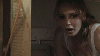 Imagem da notícia Suspense com Jennifer Lawrence ganha trailer legendado