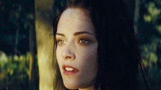 Imagem da notícia Estúdio desmente saída de Kristen Stewart de Branca de Neve e o Caçador 2