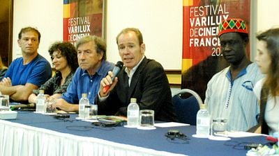 Imagem da notícia Festival Varilux: Confusão de línguas e piadas no encontro com os convidados